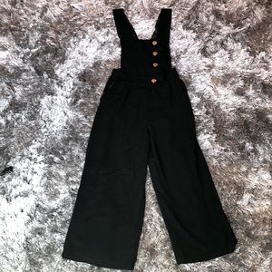 Small Black Classy Jumpsuit.